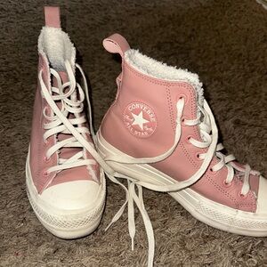 Converse high top platform (fuzzy)